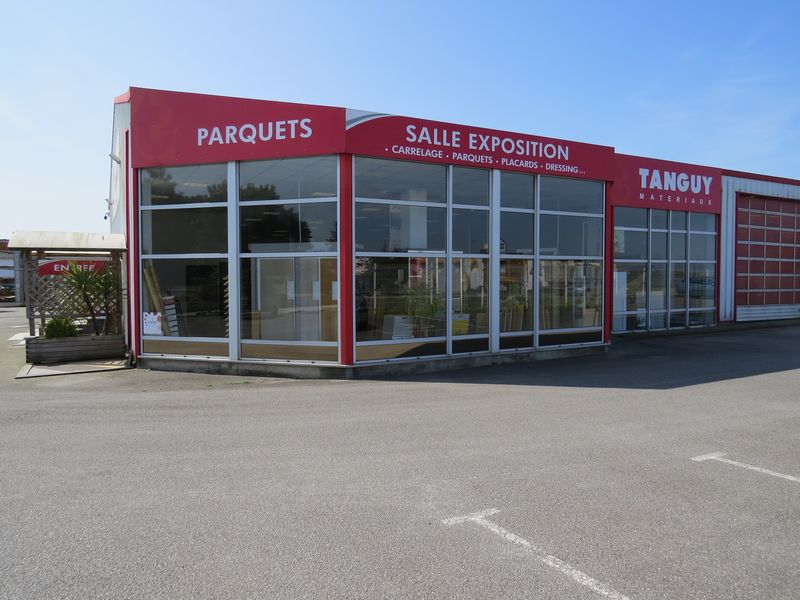 Showroom TANGUY Matériaux Ergué-Gabéric